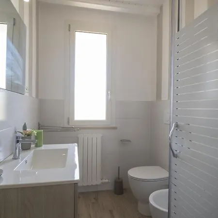 Appartement 137 - Trilo A Al Secondo Piano Vicino - Con Aria Condizionata *